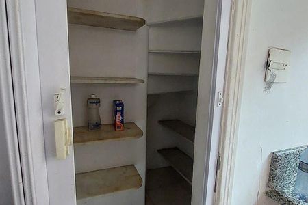 Casa à venda com 240m², 3 quartos e 3 vagas