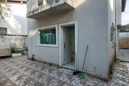 Casa à venda com 240m², 3 quartos e 3 vagas