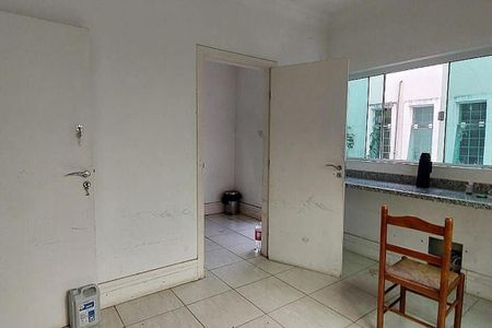 Casa à venda com 240m², 3 quartos e 3 vagas