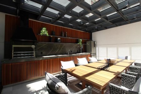 Apartamento à venda com 375m², 4 quartos e 6 vagasÁrea Comum - Churrasqueira