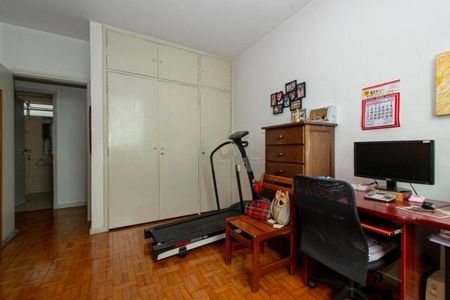 Apartamento à venda com 165m², 3 quartos e 1 vaga