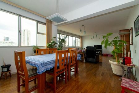 Apartamento à venda com 165m², 3 quartos e 1 vaga