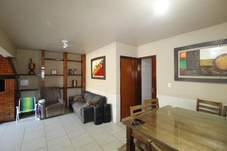Casa à venda com 321m², 5 quartos e 2 vagasÁrea gourmet