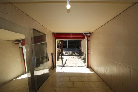 Casa à venda com 321m², 5 quartos e 2 vagasGaragem