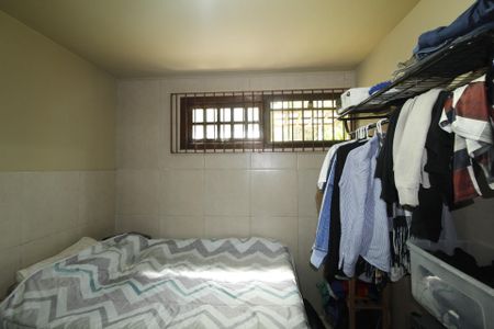 Casa à venda com 321m², 5 quartos e 2 vagasQuarto 5