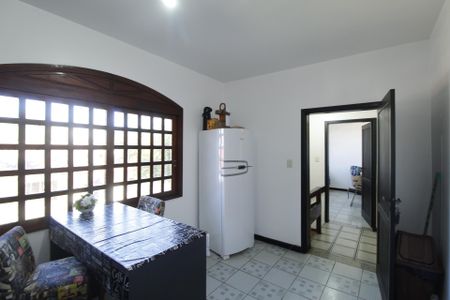 Casa à venda com 321m², 5 quartos e 2 vagasCozinha