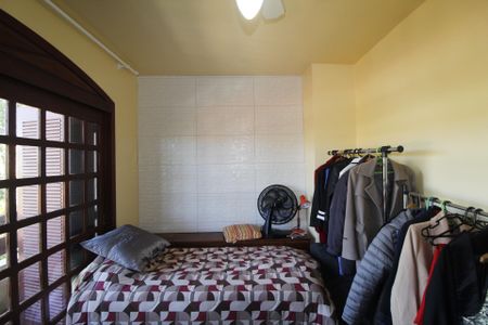 Casa à venda com 321m², 5 quartos e 2 vagasQuarto 3