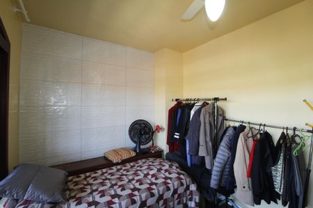 Casa à venda com 321m², 5 quartos e 2 vagasQuarto 3