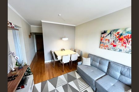 Apartamento para alugar com 96m², 3 quartos e 1 vaga Apartamento para alugar com 96m², 3 quartos e 1 vagaSala
