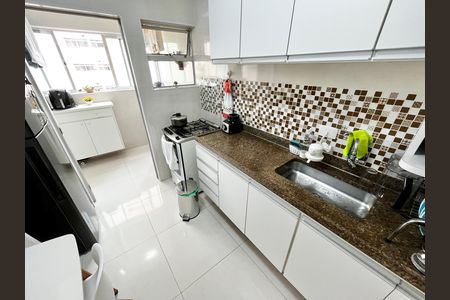 Apartamento para alugar com 96m², 3 quartos e 1 vaga Apartamento para alugar com 96m², 3 quartos e 1 vagaCozinha