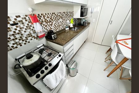 Apartamento para alugar com 96m², 3 quartos e 1 vaga Apartamento para alugar com 96m², 3 quartos e 1 vagaCozinha