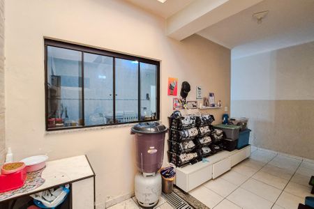 Casa à venda com 140m², 2 quartos e 4 vagas Casa à venda com 140m², 2 quartos e 4 vagasÁrea de Serviço