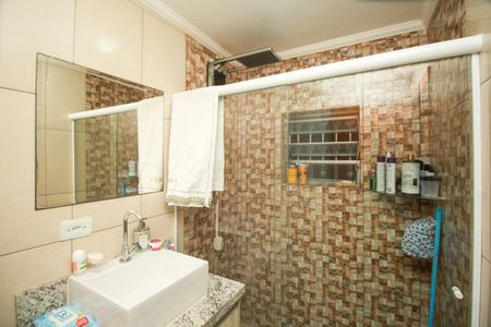 Casa à venda com 168m², 2 quartos e 2 vagasBanheiro