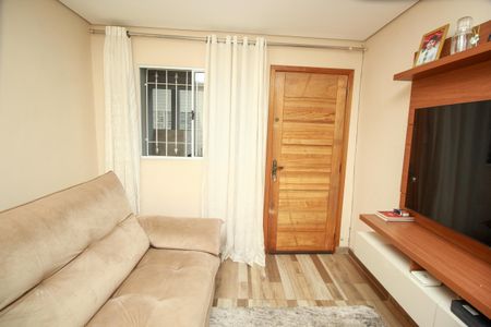 Casa à venda com 168m², 2 quartos e 2 vagasSala