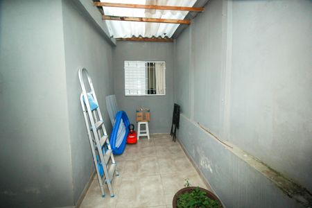 Casa à venda com 168m², 2 quartos e 2 vagasQuintal