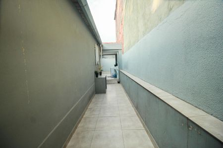 Casa à venda com 168m², 2 quartos e 2 vagasQuintal Lateral