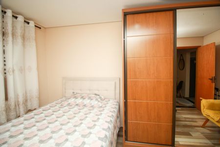 Casa à venda com 168m², 2 quartos e 2 vagasQuarto 1