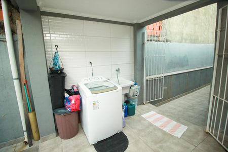 Casa à venda com 168m², 2 quartos e 2 vagasÁrea de Serviço