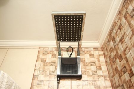 Casa à venda com 168m², 2 quartos e 2 vagasBanheiro