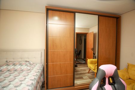 Casa à venda com 168m², 2 quartos e 2 vagasQuarto 1