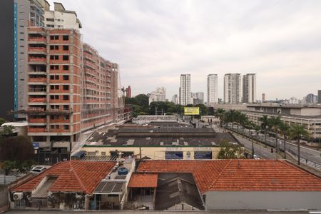 Apartamento à venda com 55m², 2 quartos e 1 vagaVista da sacada 