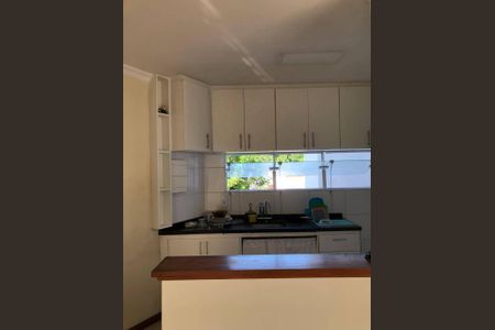 Casa à venda com 400m², 3 quartos e 2 vagas