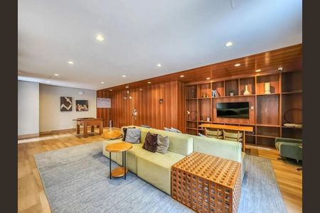 Apartamento à venda com 3 quartos, 150m² em Jardim Prudência, São Paulo