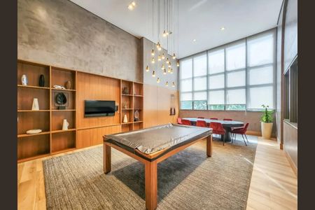 Apartamento à venda com 3 quartos, 150m² em Jardim Prudência, São Paulo