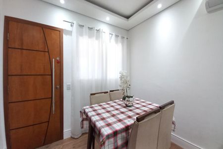 Casa para alugar com 300m², 3 quartos e 2 vagas Casa para alugar com 300m², 3 quartos e 2 vagasSala de Jantar