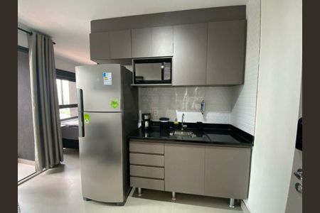 Apartamento à venda com 1 quarto, 25m² em Campo Belo, São Paulo