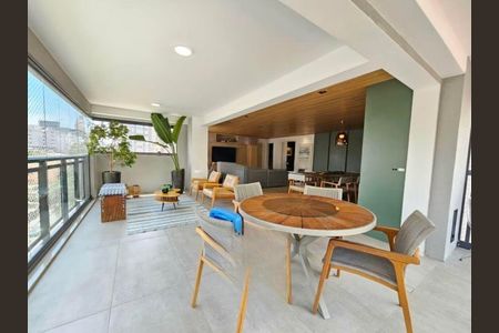 Apartamento à venda com 183m², 3 quartos e 4 vagas