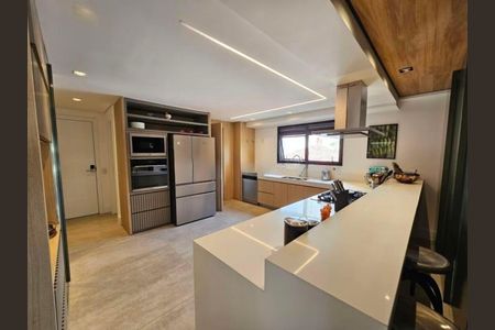Apartamento à venda com 183m², 3 quartos e 4 vagas