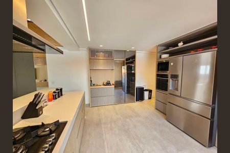 Apartamento à venda com 183m², 3 quartos e 4 vagas