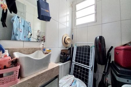 Apartamento à venda com 50m², 2 quartos e 1 vaga Apartamento à venda com 50m², 2 quartos e 1 vagaBanheiro da Suíte