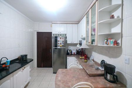 Apartamento à venda com 97m², 2 quartos e 1 vaga Apartamento à venda com 97m², 2 quartos e 1 vagaCozinha