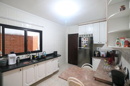 Apartamento à venda com 97m², 2 quartos e 1 vaga Apartamento à venda com 97m², 2 quartos e 1 vagaCozinha