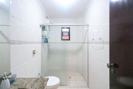 Apartamento à venda com 97m², 2 quartos e 1 vaga Apartamento à venda com 97m², 2 quartos e 1 vagaBanheiro da Suíte