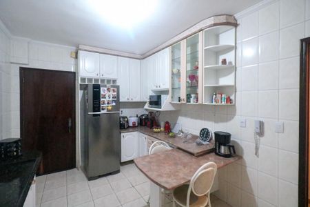 Apartamento à venda com 97m², 2 quartos e 1 vaga Apartamento à venda com 97m², 2 quartos e 1 vagaCozinha