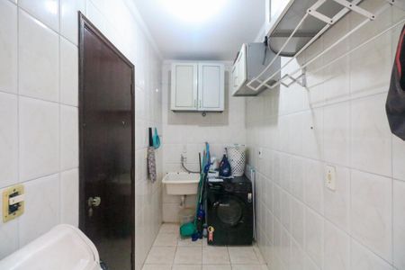 Apartamento à venda com 97m², 2 quartos e 1 vaga Apartamento à venda com 97m², 2 quartos e 1 vagaÁrea de Serviço