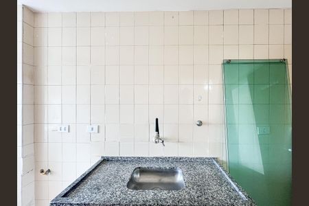 Apartamento à venda com 58m², 2 quartos e 1 vaga Apartamento à venda com 58m², 2 quartos e 1 vagaCozinha e Área de Serviço