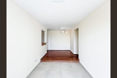 Sala de apartamento à venda com 2 quartos, 58m² em Alto de Pinheiros, São Paulo