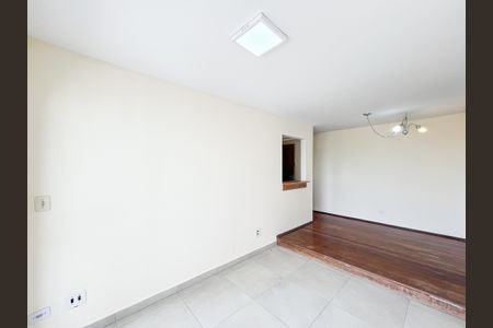 Sala de apartamento à venda com 2 quartos, 58m² em Alto de Pinheiros, São Paulo