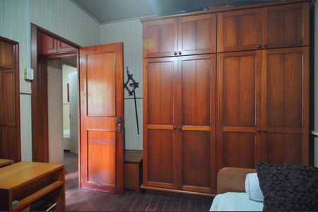 Casa à venda com 130m², 4 quartos e 2 vagasQuarto 1