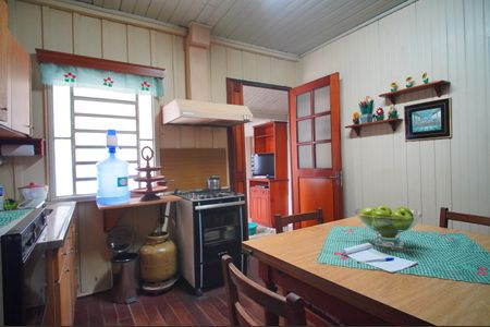 Casa à venda com 130m², 4 quartos e 2 vagasCozinha