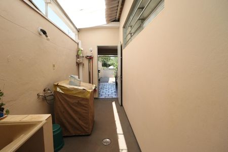 Casa para alugar com 350m², 3 quartos e 8 vagas Casa para alugar com 350m², 3 quartos e 8 vagasÁrea de Serviço