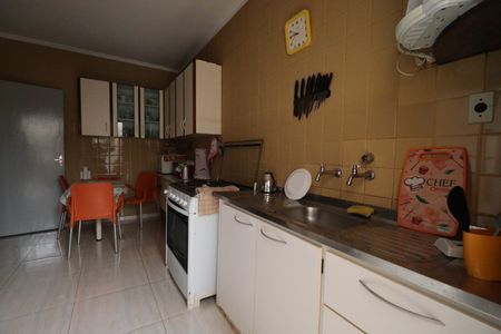 Casa para alugar com 350m², 3 quartos e 8 vagas Casa para alugar com 350m², 3 quartos e 8 vagasCozinha