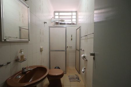 Banheiro da Suíte 1 de casa para alugar com 3 quartos, 350m² em Jardim Palma Travassos, Ribeirão Preto
