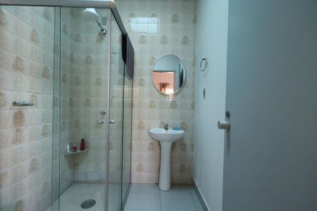 Casa para alugar com 350m², 3 quartos e 8 vagas Casa para alugar com 350m², 3 quartos e 8 vagasBanheiro da Suíte 3