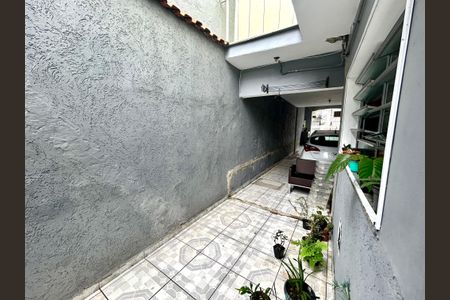 Casa à venda com 200m², 3 quartos e 3 vagas Casa à venda com 200m², 3 quartos e 3 vagasGaragem