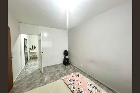 Casa à venda com 200m², 3 quartos e 3 vagas Casa à venda com 200m², 3 quartos e 3 vagasQuarto 1